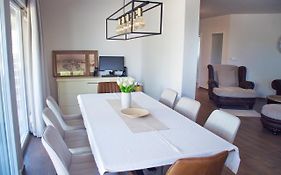 Retro & Fancy Apartments Lld